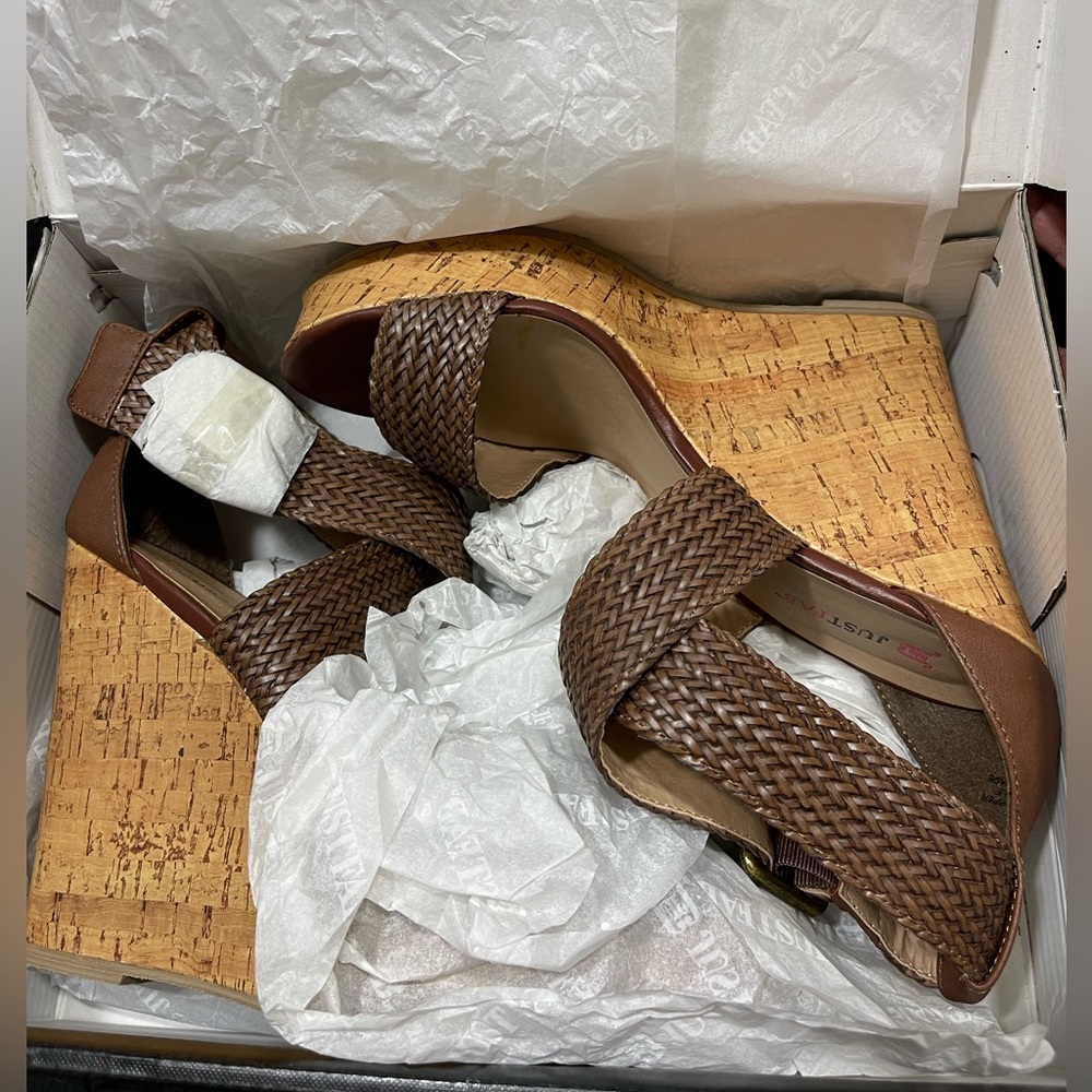 Wedge Sandles by Just Fab 5” wedge